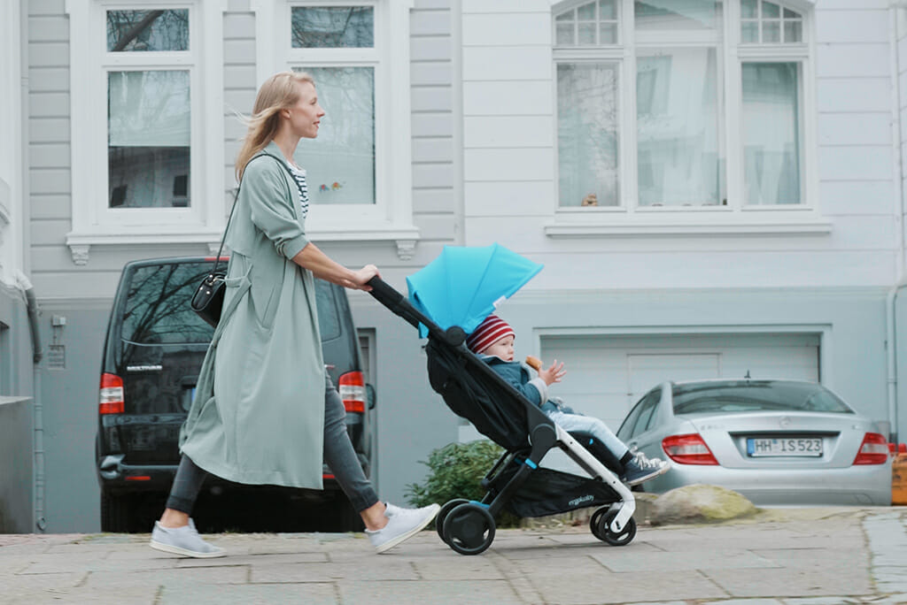 Ergobaby Metro | Made to Move | Behind the Scenes