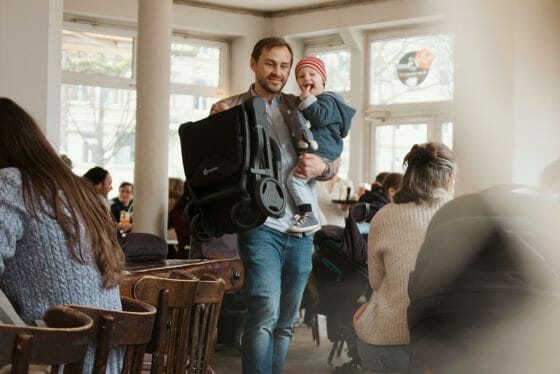 #MadeToMove Metro Series | Café Companion | Ergobaby UK