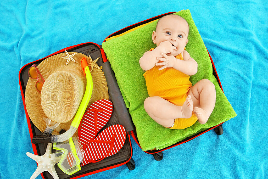 Top Tips for Flying with Baby | Ergobaby
